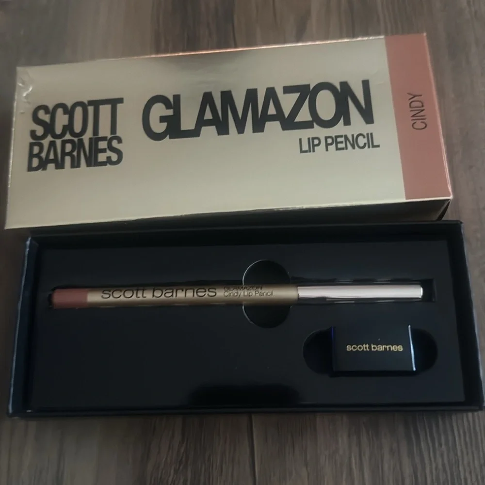 Scott Barnes Glamazon Lip Pencil
